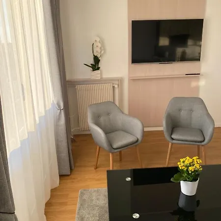 Panoramic View - 15 Min From Paris Apartment *